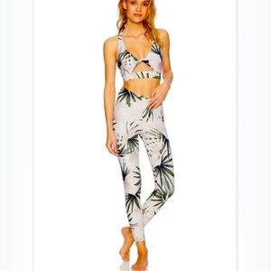 Beach Riot Sport Cara Palm Leaf Criss Cross Leggings Size M